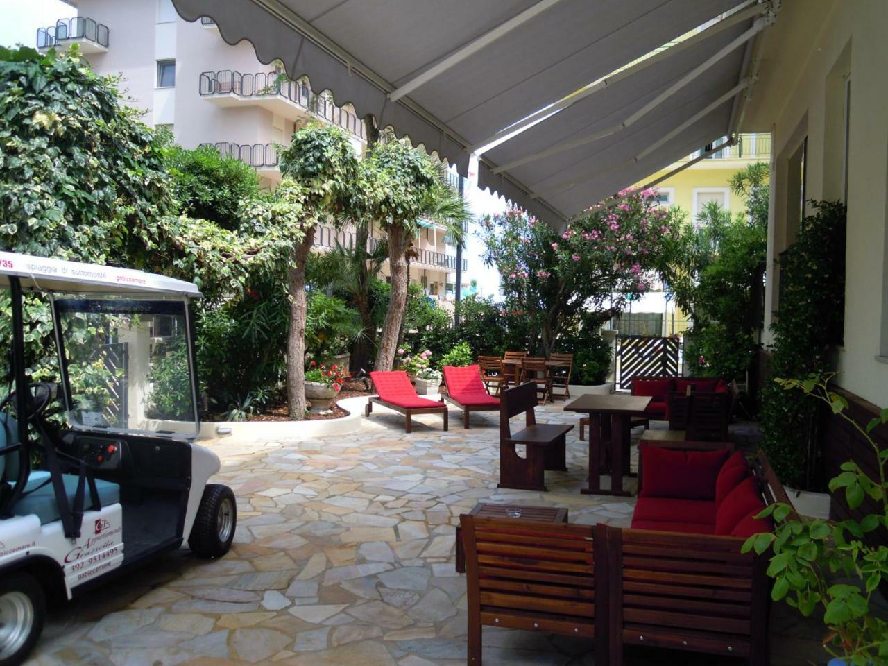Graziella Residence Appartamenti Gabicce Mare Exteriér fotografie