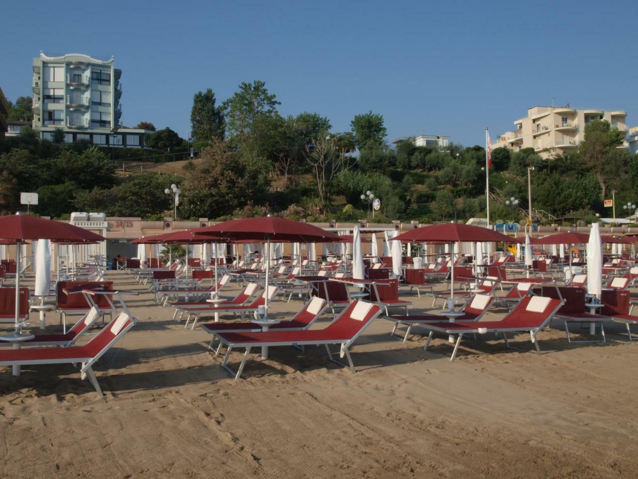 Graziella Residence Appartamenti Gabicce Mare Exteriér fotografie